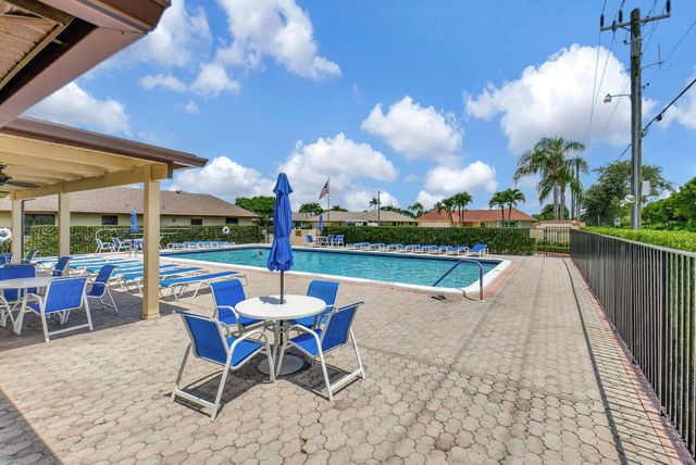 10260 Greentrail Drive N, Boynton Beach, FL 33436