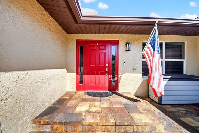 10260 Greentrail Drive N, Boynton Beach, FL 33436