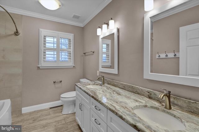 110 NEW YORK AVE, Reading, PA 19608