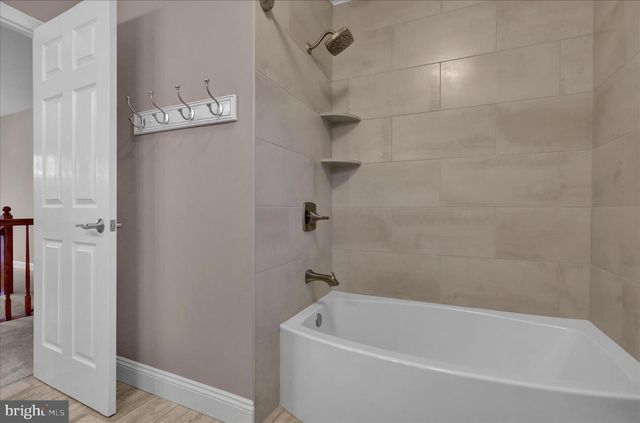 110 NEW YORK AVE, Reading, PA 19608