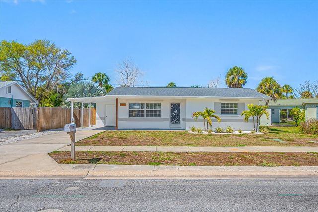 7010 BOCA CIEGA DRIVE, St Pete Beach, FL 33706