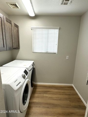 5349 E HARMONY Avenue, Mesa, AZ 85206