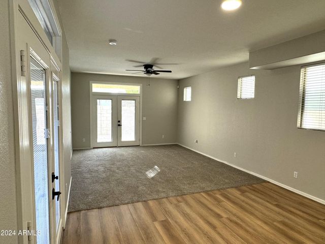5349 E HARMONY Avenue, Mesa, AZ 85206