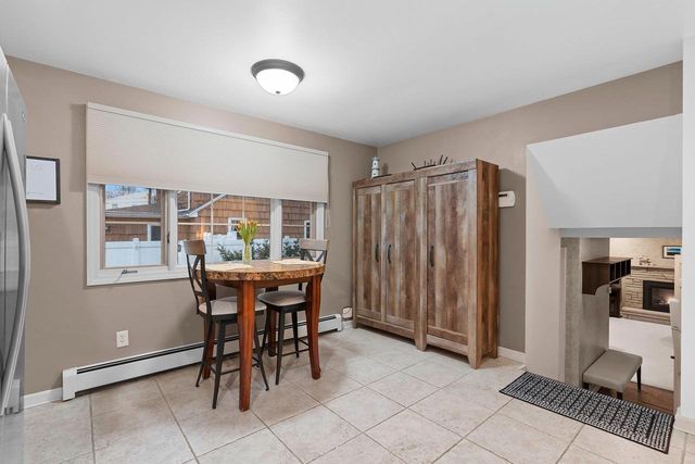 3520 BRIAR TERRACE, Green Bay, WI 54301