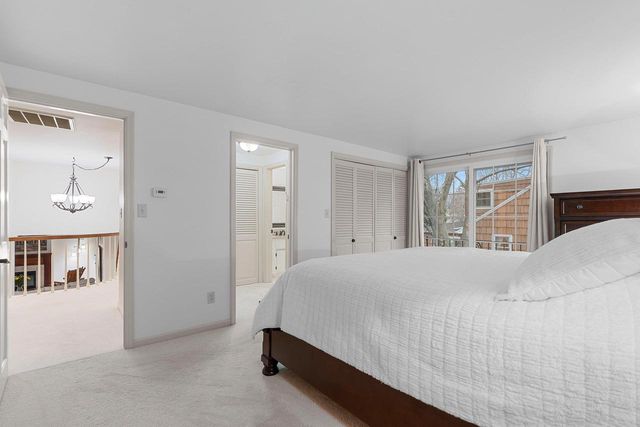 3520 BRIAR TERRACE, Green Bay, WI 54301