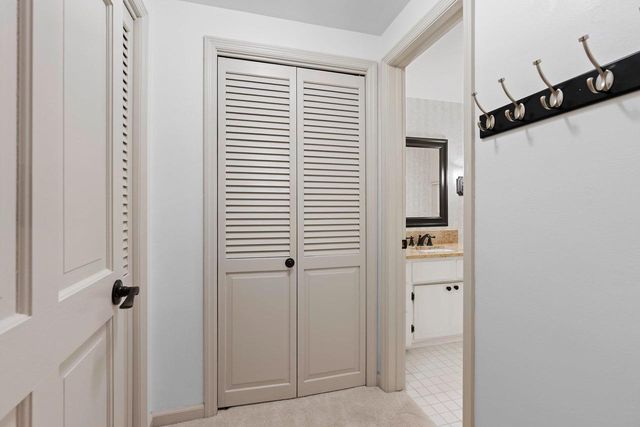 3520 BRIAR TERRACE, Green Bay, WI 54301