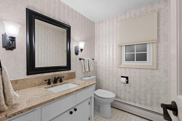 3520 BRIAR TERRACE, Green Bay, WI 54301