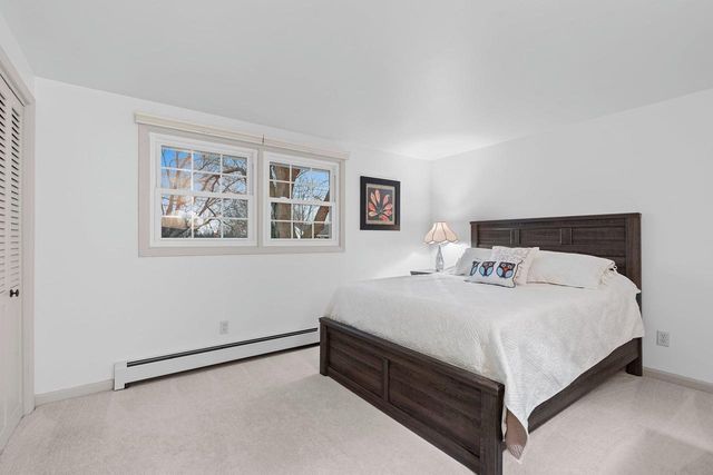 3520 BRIAR TERRACE, Green Bay, WI 54301