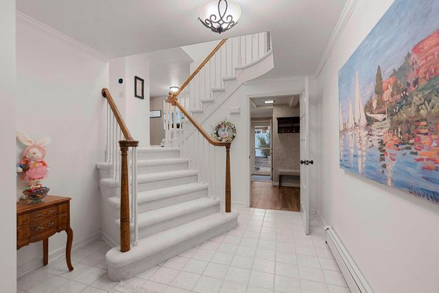 3520 BRIAR TERRACE, Green Bay, WI 54301