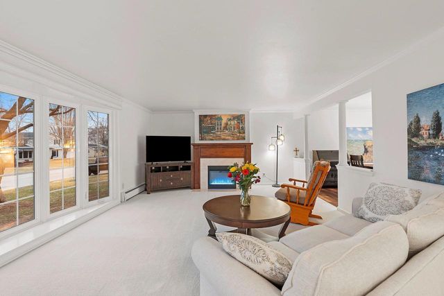 3520 BRIAR TERRACE, Green Bay, WI 54301