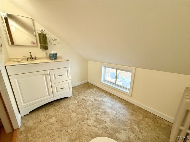 1001 Cold Springs Road, Salina, NY 13088