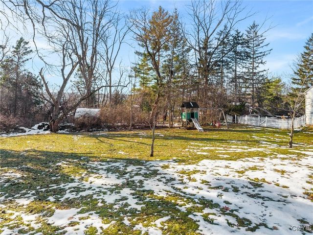 1001 Cold Springs Road, Salina, NY 13088