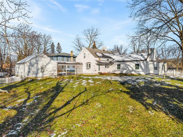 1001 Cold Springs Road, Salina, NY 13088