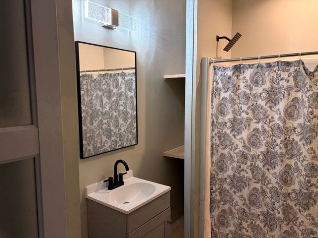 1336 S Washington Street, Kokomo, IN 46902