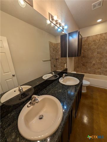 229 Anne Louise Drive, New Braunfels, TX 78130