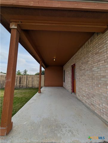 229 Anne Louise Drive, New Braunfels, TX 78130