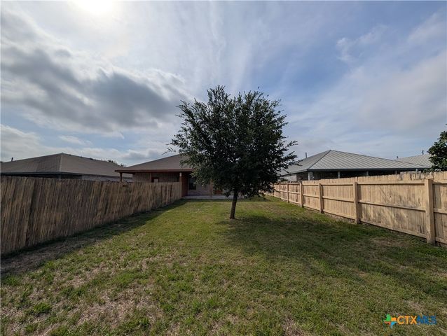 229 Anne Louise Drive, New Braunfels, TX 78130