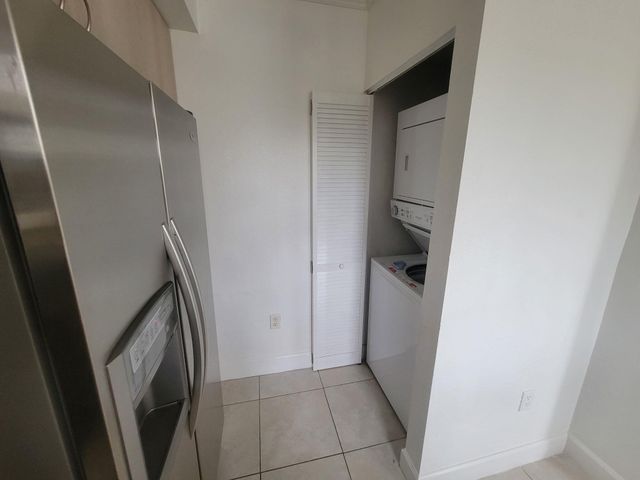 1830 RADIUS Drive 210, Hollywood, FL 33020