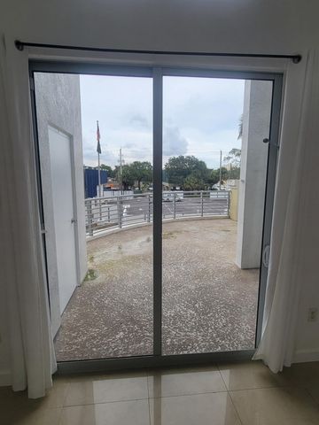 1830 RADIUS Drive 210, Hollywood, FL 33020