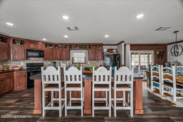 13709 KATIE JOHNSON Lane, Sanderson, FL 32087