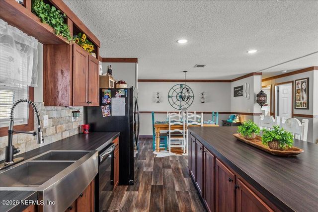 13709 KATIE JOHNSON Lane, Sanderson, FL 32087