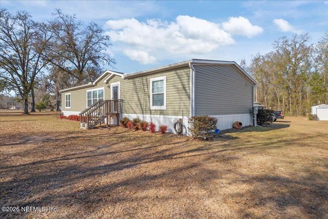 13709 KATIE JOHNSON Lane, Sanderson, FL 32087