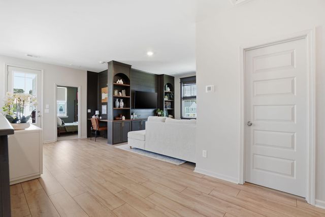 428 Woodgate Way, Summerville, SC 29485