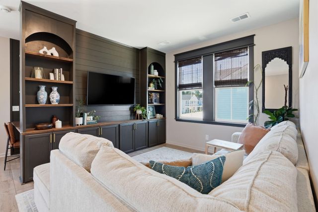 428 Woodgate Way, Summerville, SC 29485