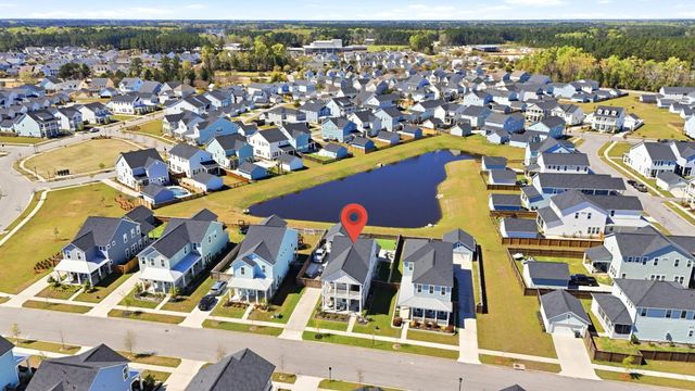 428 Woodgate Way, Summerville, SC 29485