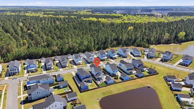 428 Woodgate Way, Summerville, SC 29485