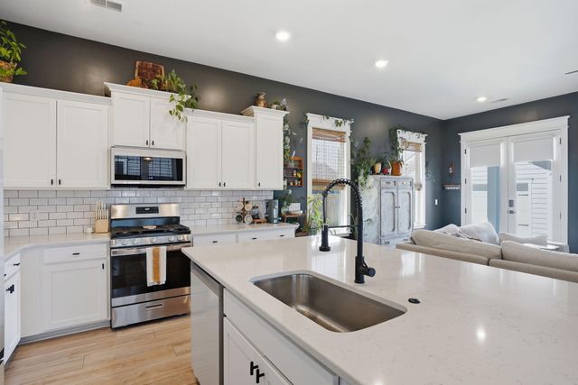 428 Woodgate Way, Summerville, SC 29485