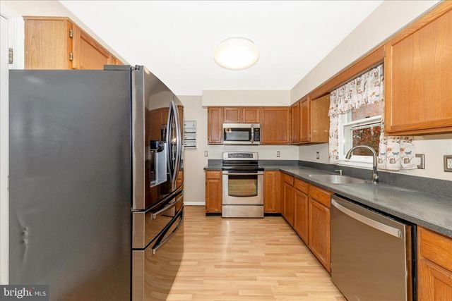 10641 OLD BARN CT, New Market, MD 21774