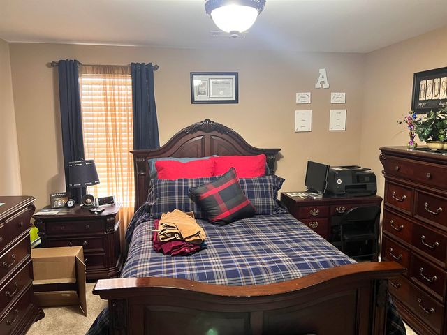 5094 FOGGY RIVER LN, Bartlett, TN 38135