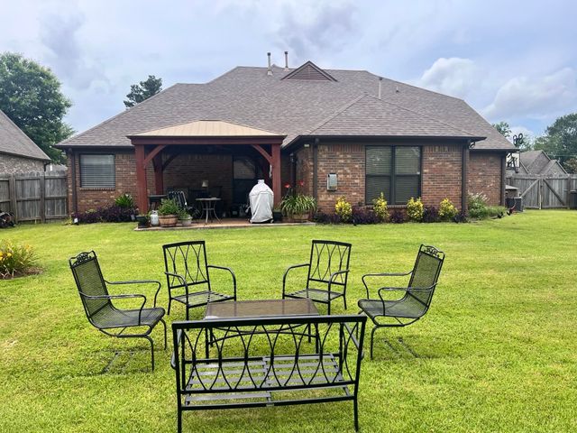 5094 FOGGY RIVER LN, Bartlett, TN 38135
