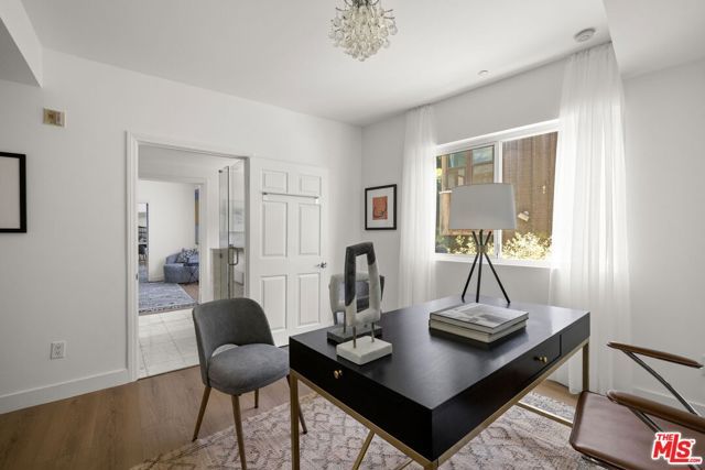 11606 Chenault Street 101, Los Angeles, CA 90049