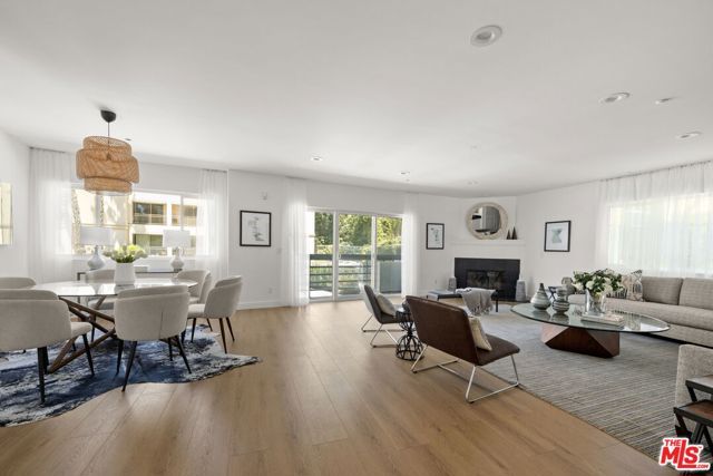 11606 Chenault Street 101, Los Angeles, CA 90049