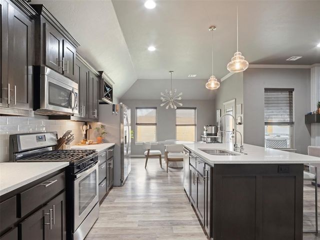 9113 NW 88th Street, Yukon, OK 73099