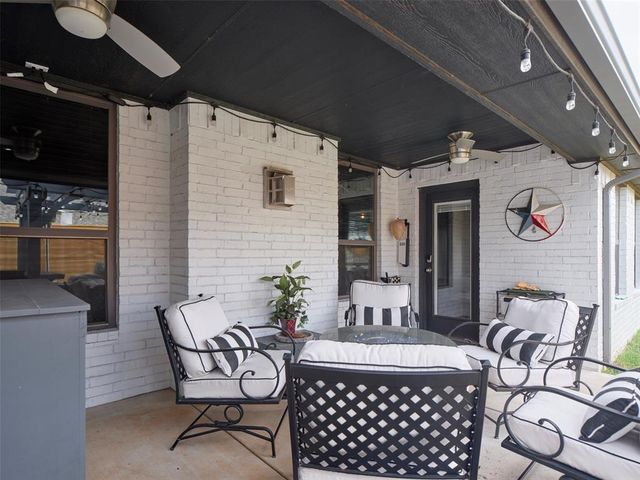 9113 NW 88th Street, Yukon, OK 73099