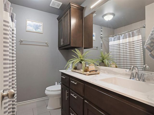 9113 NW 88th Street, Yukon, OK 73099