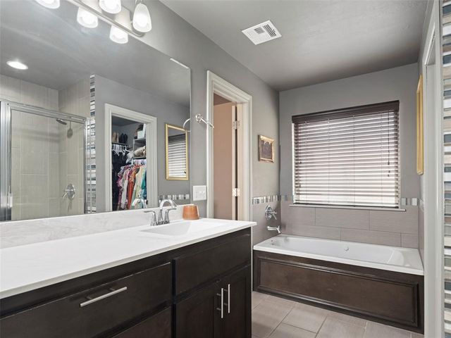9113 NW 88th Street, Yukon, OK 73099