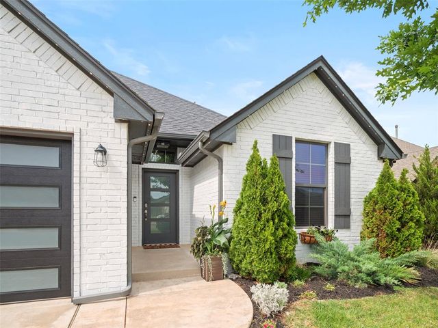 9113 NW 88th Street, Yukon, OK 73099