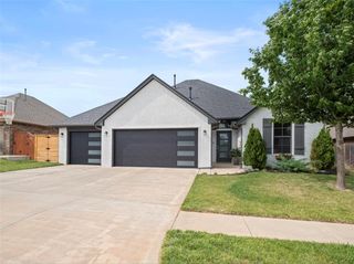 9113 NW 88th Street, Yukon, OK 73099