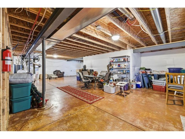 7039 Bellewood Ln, Fort Collins, CO 80525