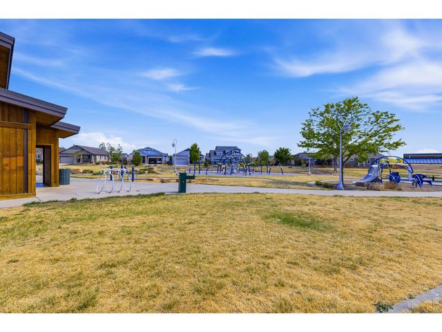 7039 Bellewood Ln, Fort Collins, CO 80525