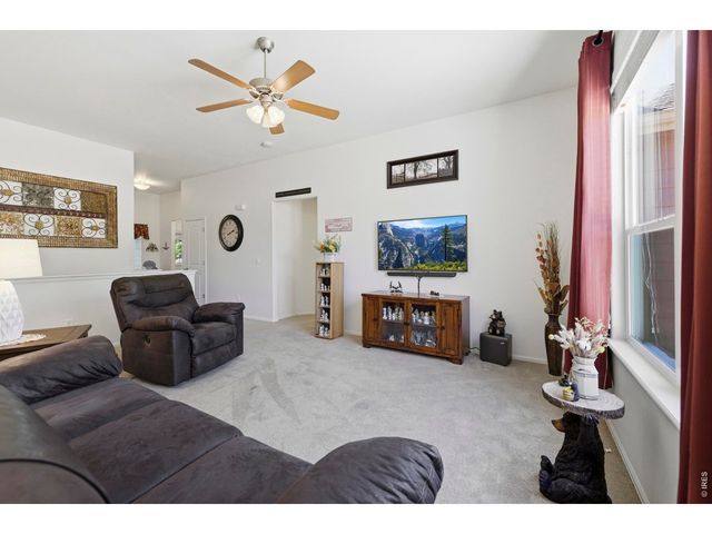 7039 Bellewood Ln, Fort Collins, CO 80525