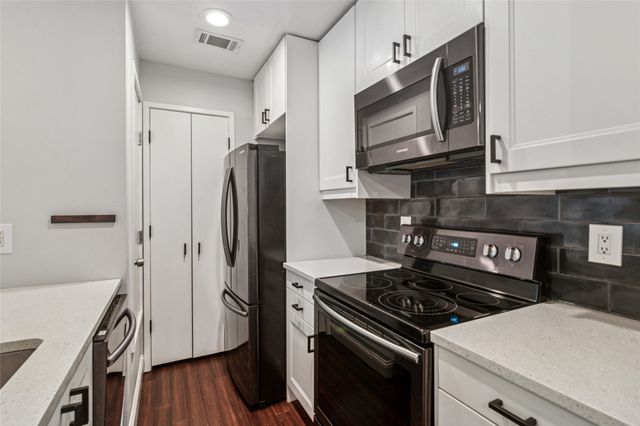 4231 Travis Street 5, Dallas, TX 75205