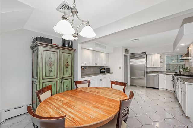 2-11 147th Street, Whitestone, NY 11357