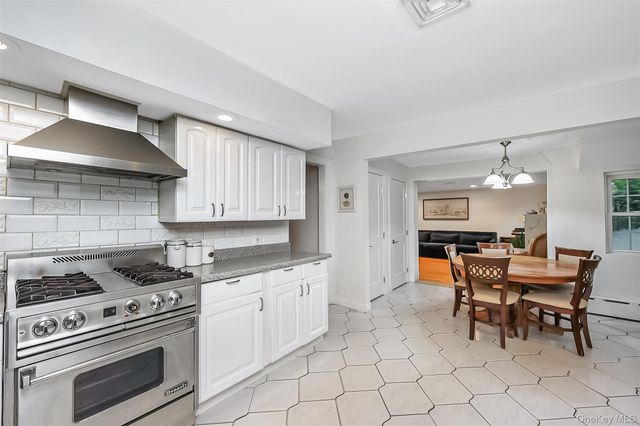 2-11 147th Street, Whitestone, NY 11357