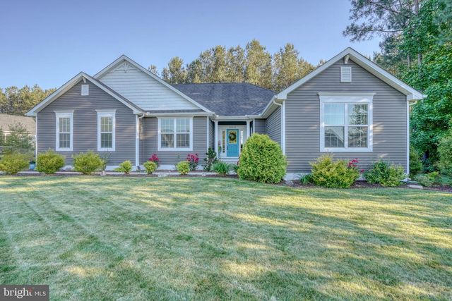 24630 HOLLYTREE CIR, Georgetown, DE 19947