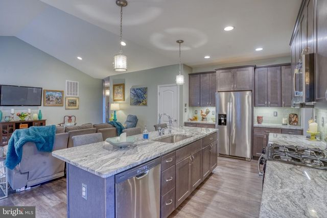 24630 HOLLYTREE CIR, Georgetown, DE 19947